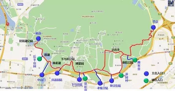 上山的路选择很多,北线往灵谷寺走,南线往中山陵.