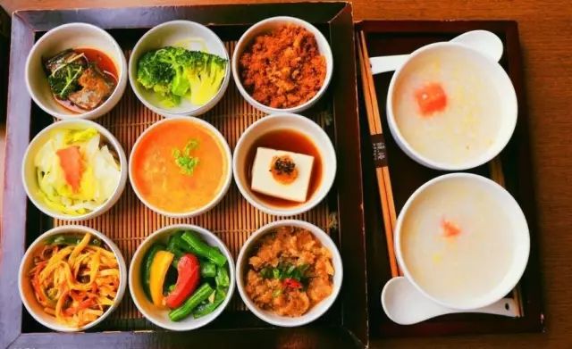 包含淀粉类主食