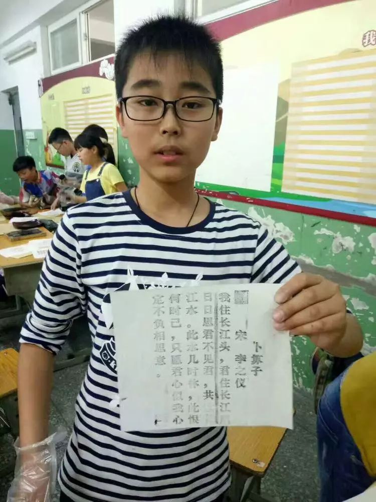 洛陽畫冊印刷_鄭州畫冊印刷_企業(yè)畫冊印刷