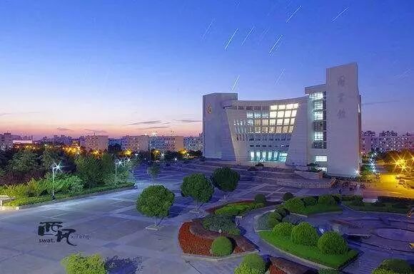 成都理工學院廣播影視藝術學院_成都理工大學廣播影視學院官網_成都理工大學廣播影視學院教務網