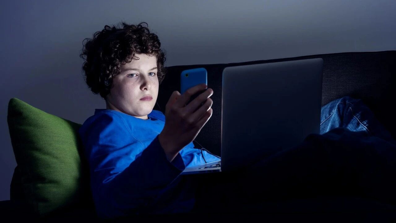 为什么社交媒体的无限滚动会让人如此上瘾?