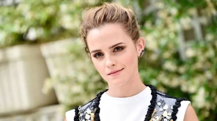 女神Emma Watson纯正英音为你讲述英国演艺圈新准则(附视频&演讲稿)