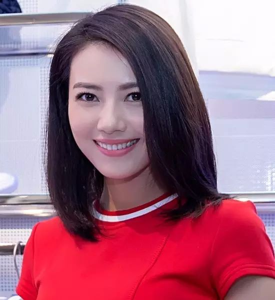 留个不太长又不很短的发型吧