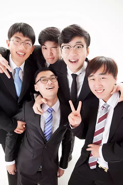 )5ED)@1LX~IO$O@]$S]Z8LR