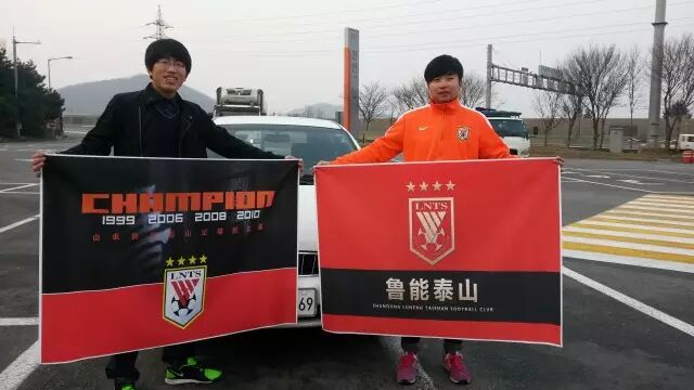 4%EA9OC36Z3}~[BL}BIT2GY