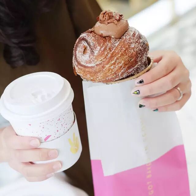 打着喝咖啡的旗号，去韩国做个水当当的美人儿！