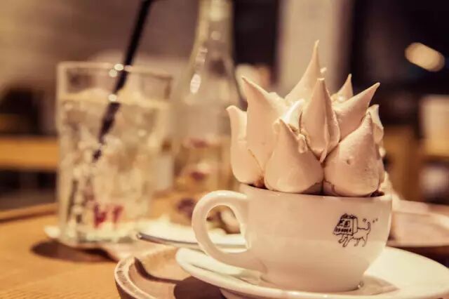 打着喝咖啡的旗号，去韩国做个水当当的美人儿！