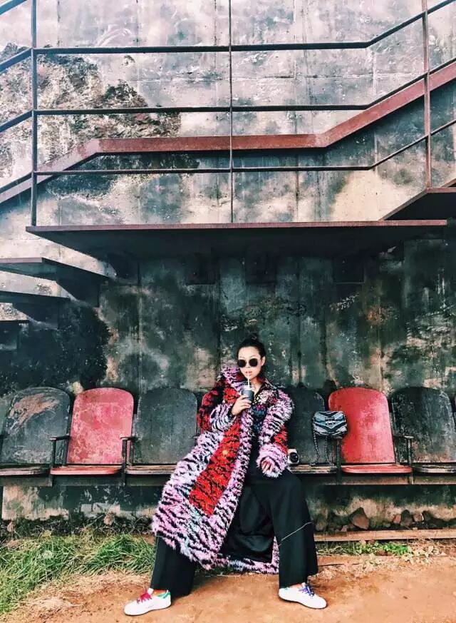 打着喝咖啡的旗号，去韩国做个水当当的美人儿！