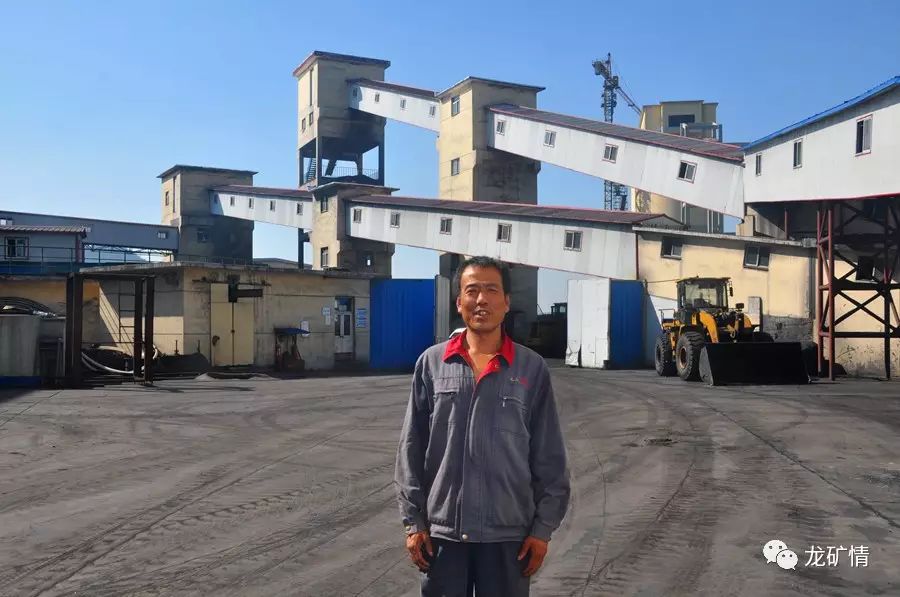 今年年初,矿委加大环保工作力度,将储煤筒仓和煤场的环保设施建设作为