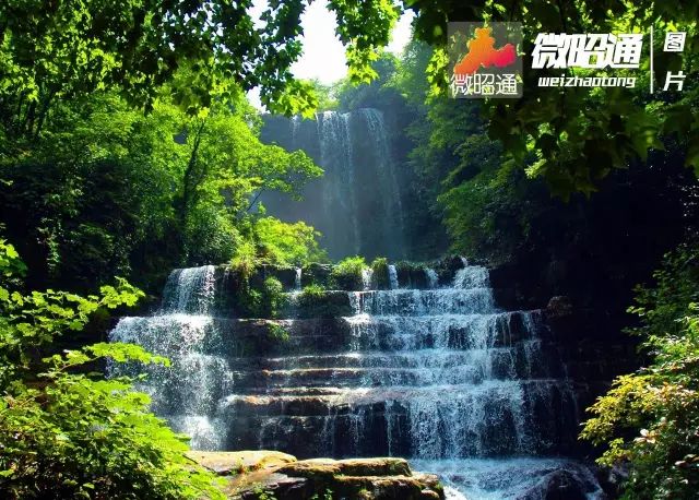 首页 我的资讯 逸岚 大关 中国瀑布之乡 黄连河瀑布群  黄连河瀑布群