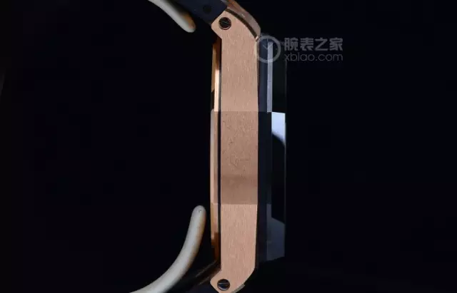 宁波爱彼手表回收过程中收到一块26401计时金款 宁波爱彼手表回收过程中收到一块26401计时金款