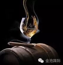 【金池酒业】【红酒课堂】 红酒为什么不能一口咽下去?