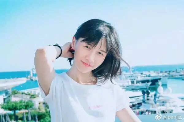 papi酱高调入驻分答社区，“过气网红”如何咸鱼翻身？