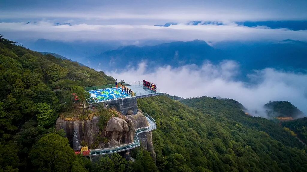 踏云海·走栈道 挑战海拔1375米的玻璃栈道 ——梅花山虎园·尖峰顶—