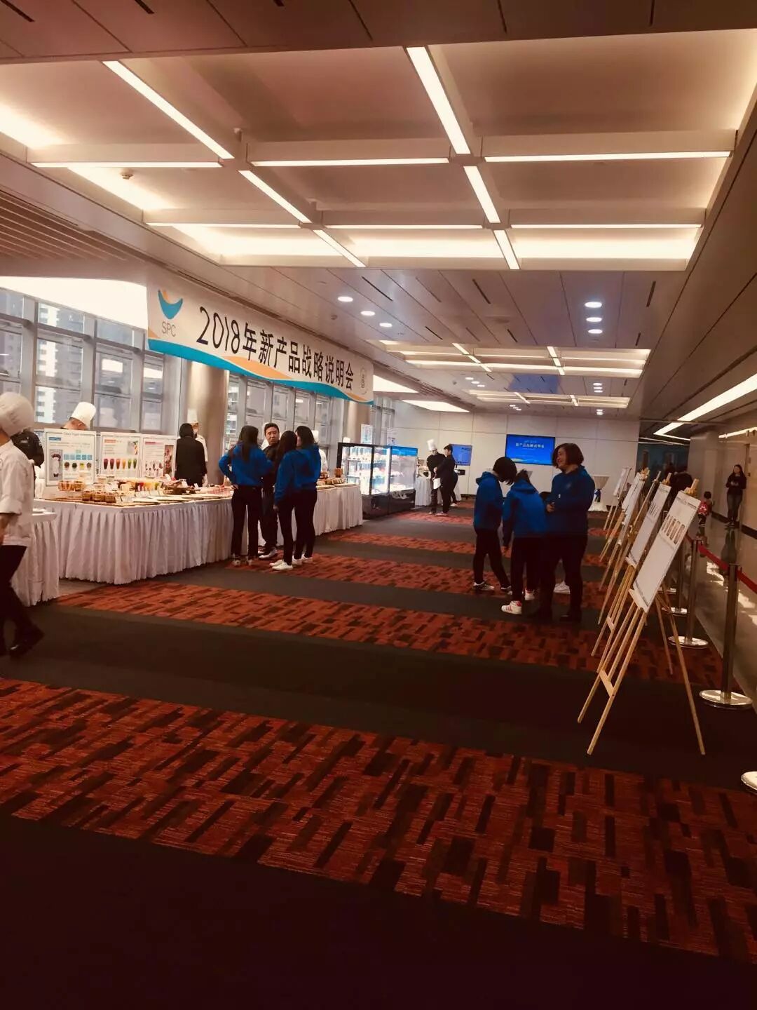 [Q283ISKAZ8VVX$(I}Y90D4