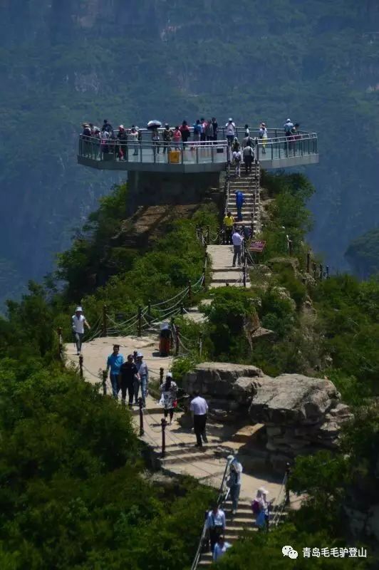 山顶仙人峰天路台观景台 通天峡天界索道:全长750米,落差350米,斜度