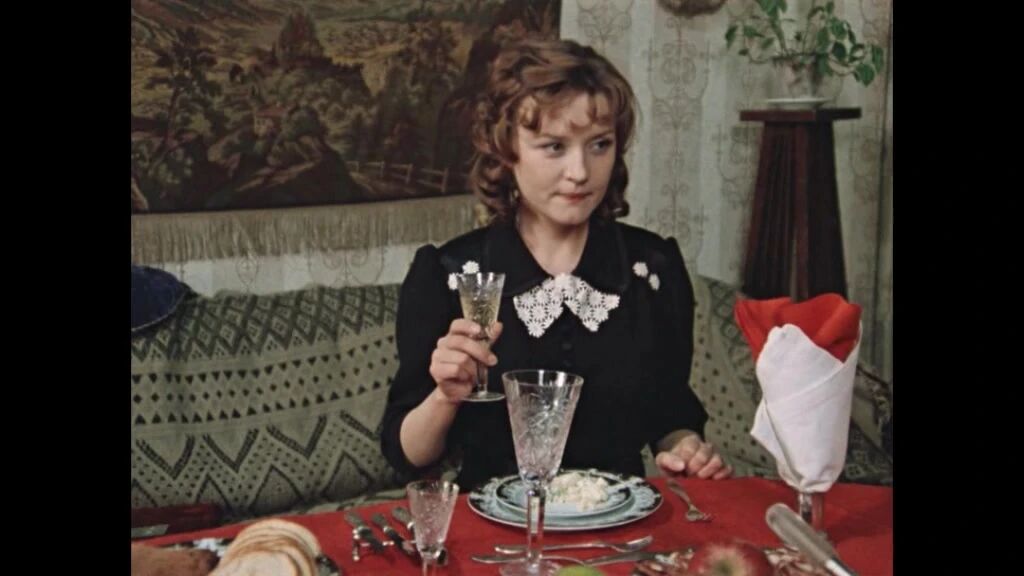 看电影：奥斯卡奖经典译制片《莫斯科不相信眼泪》02-1