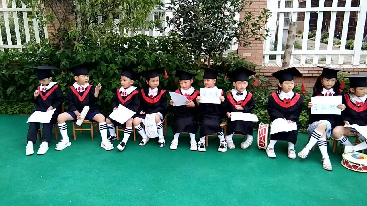 从孙女由幼儿园毕业所想起的......-2