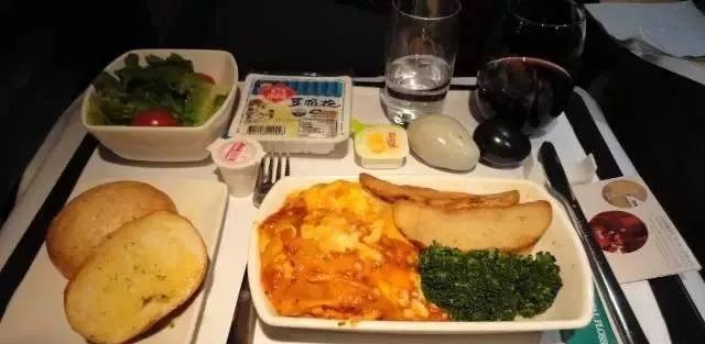 飛機餐哪家強？盤點最「好吃的」的航空公司 未分類 第37張