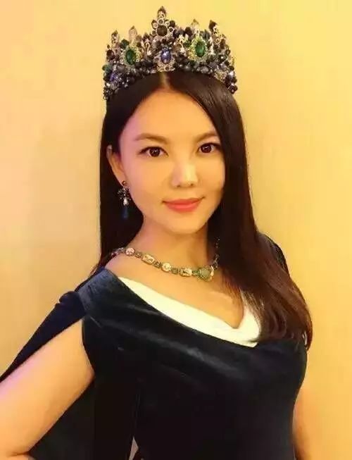揭秘41岁李湘在娱乐圈的惊人秘密,竟然是这样的人!!!