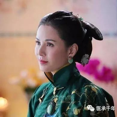 李若彤演了邓伦妈妈,这可让女主角怎么办?