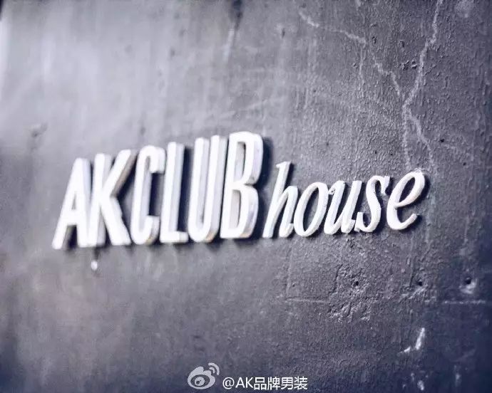 这次更是在重庆搞了一个大新闻