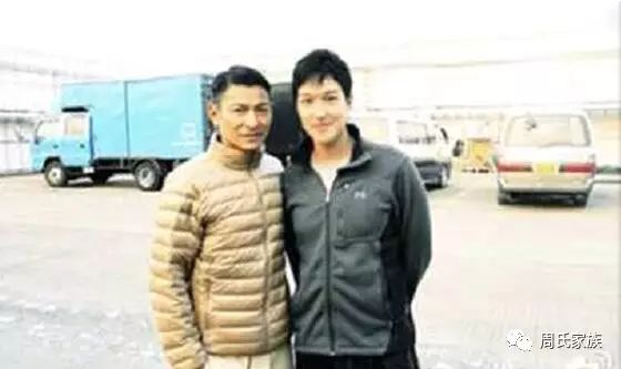 周子扬饰演刘德华拍档警察 被赞会是明日巨星
