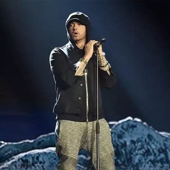 『题外话』Eminem 最新专辑《Revival》发布日期曝光?