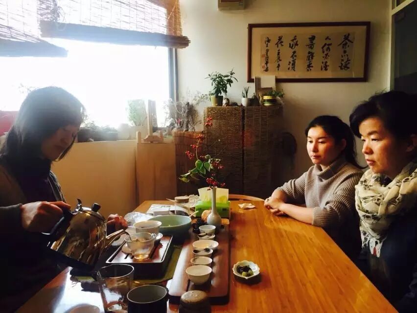 只管喝茶 以前一直觉得谈