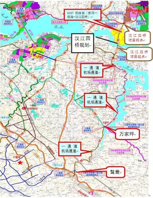 该桥位于青山镇和安阳镇之间,接线路基,路面工程共4.