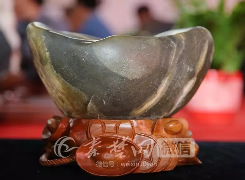 【新闻晚餐】十堰女子为缓解情绪频频盗窃内衣店,只因怀孕后她…-怀孕期