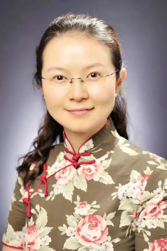 张琪,中共党员,研究员,主任医师,博士研究生导师,2006年转业,现任中山