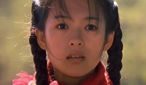 14岁少女直播炫耀怀孕、2000万被带歪的年轻人,这就是快手“生命里最美好的东西”?