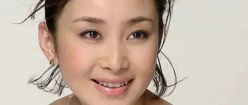 43岁董晓燕,因戏生情嫁著名演员贾一平 ,为爱息影如今很幸福