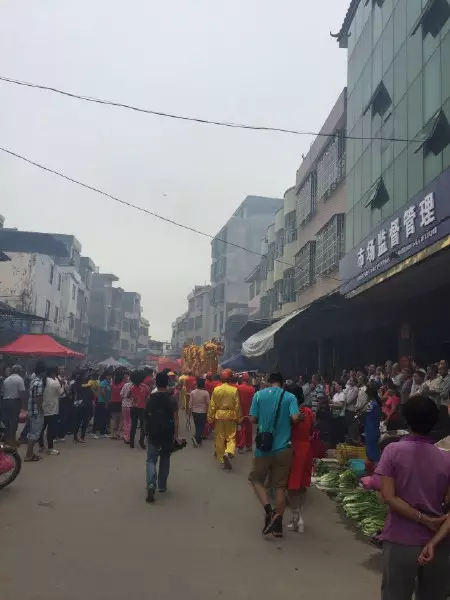 传统民俗“阿公岀行” 传统民俗“阿公岀行”