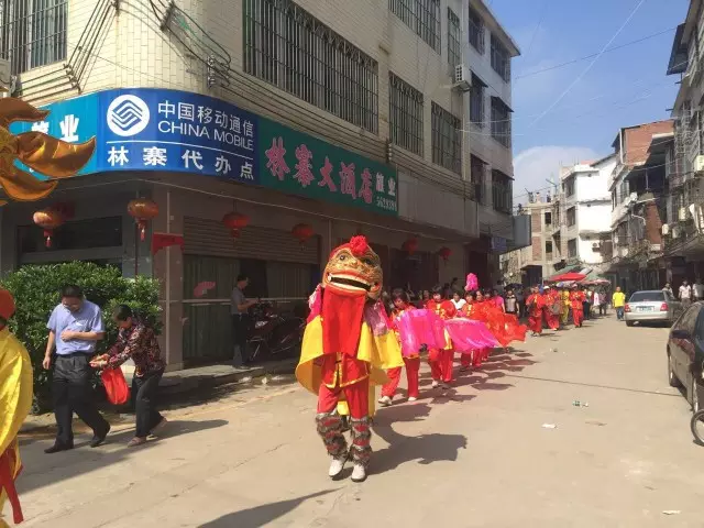 传统民俗“阿公岀行” 传统民俗“阿公岀行”
