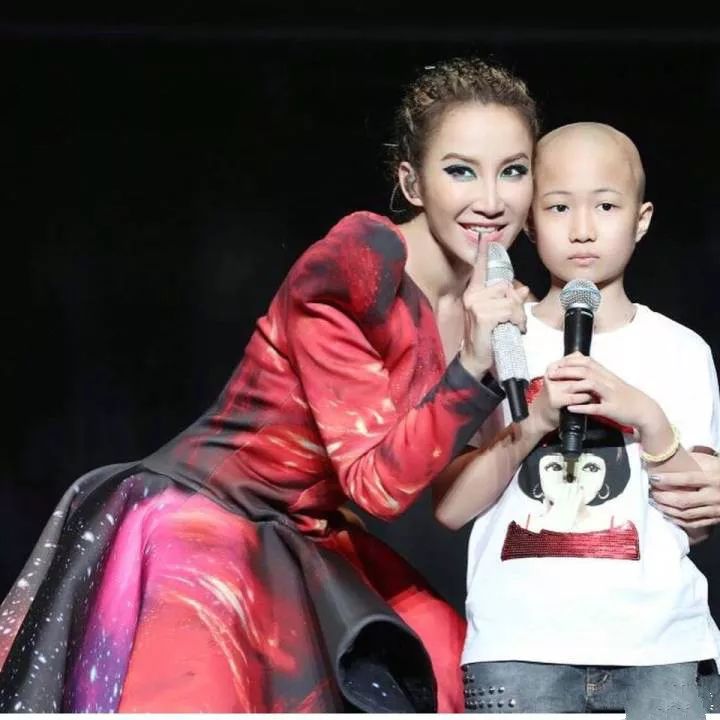 李玟“18”世界巡回演唱会——华语乐坛最全能国际唱跳天后的视听盛宴