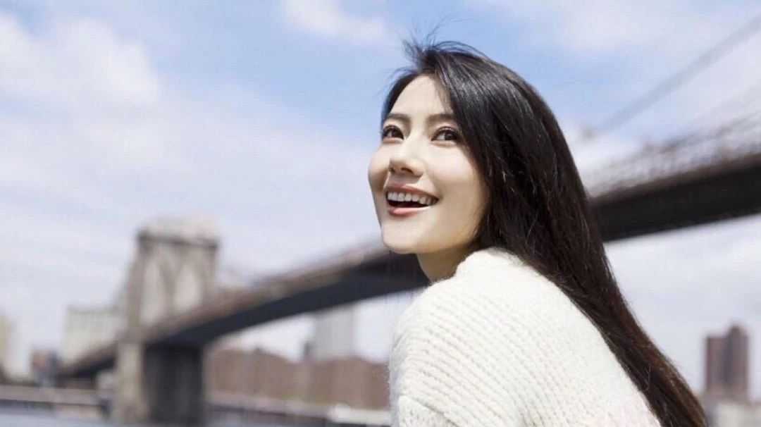 高圆圆、关之琳,两代女神竟卷入一件绯闻