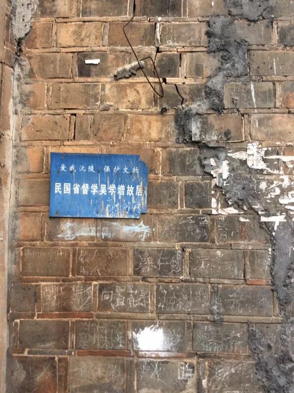 国产亚洲美日韩AV中文字幕无码成人