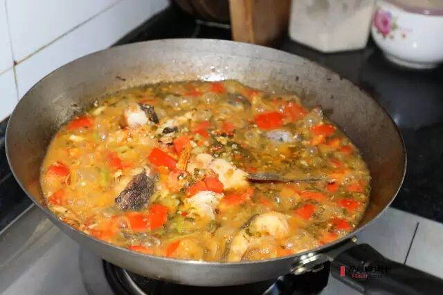 壹今厨神 李姐从怀孕到儿子上大学,这道酸菜鱼全家吃了20年NO.24-怀孕期