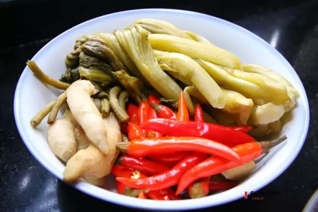 壹今厨神 李姐从怀孕到儿子上大学,这道酸菜鱼全家吃了20年NO.24-怀孕期