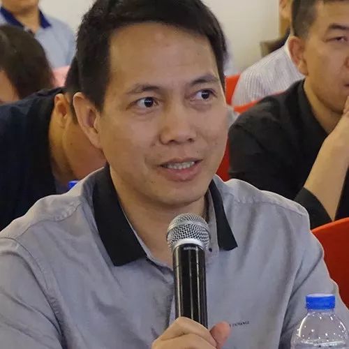 在执行上,中药饮片的销售如何落实成为章建伟众多疑惑中的关注要点.