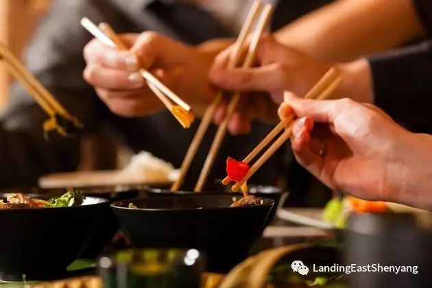 Chinese Chopsticks - Legends, How to Use Them, and Taboos