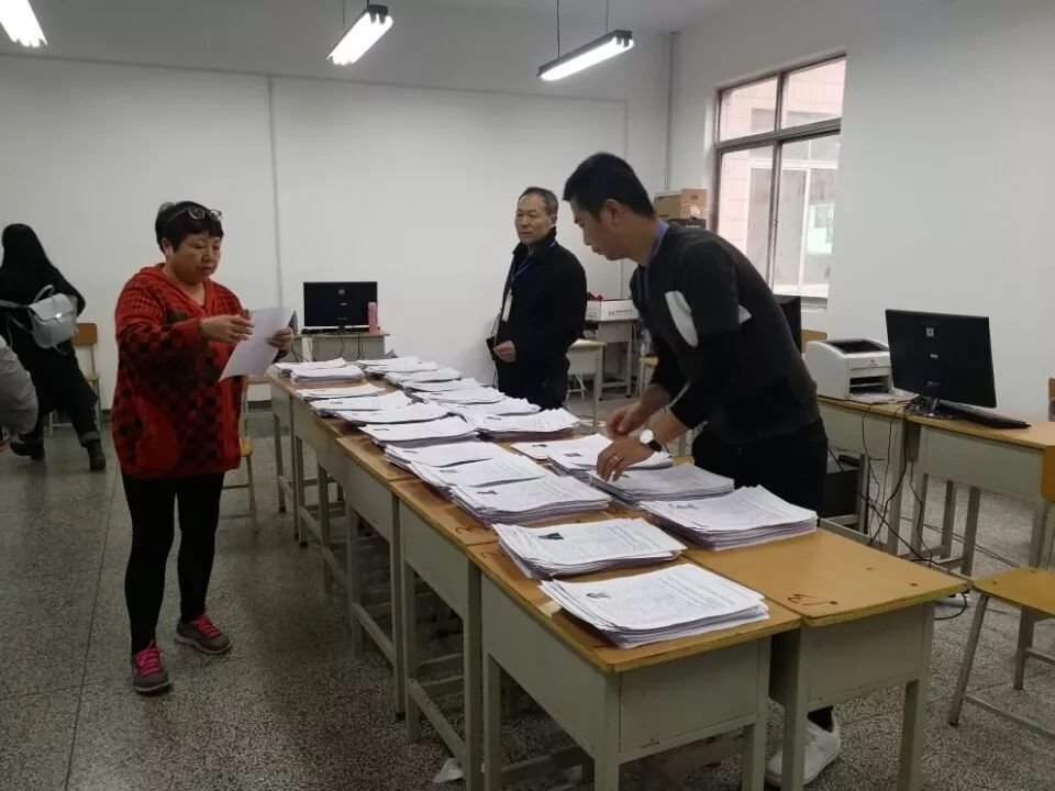 西安市2017年教师资格考试面试现场确认有序进行中