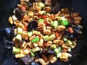 舌尖意面-炒猫耳朵面