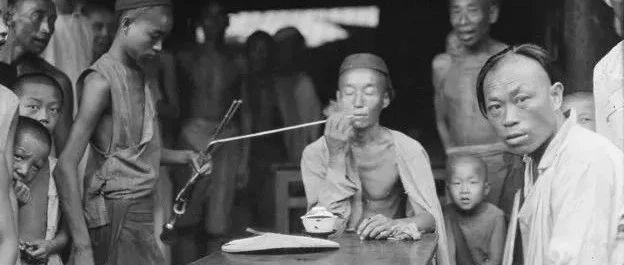 野夫丨烈士王七婆