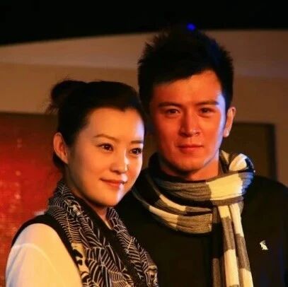 “骗婚gay”郭家铭的上位史,和他背后的3个“男朋友”