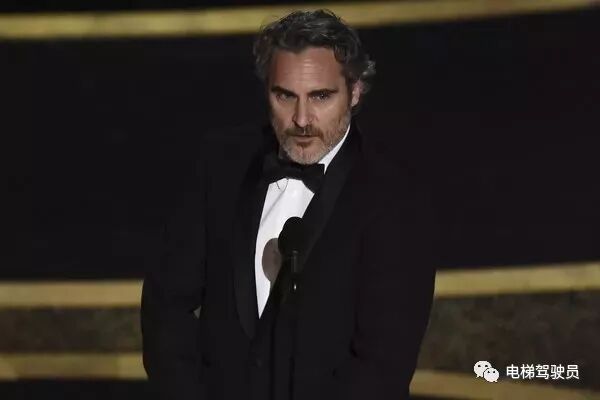 过度防疫，我们正在犯下另一场大错！