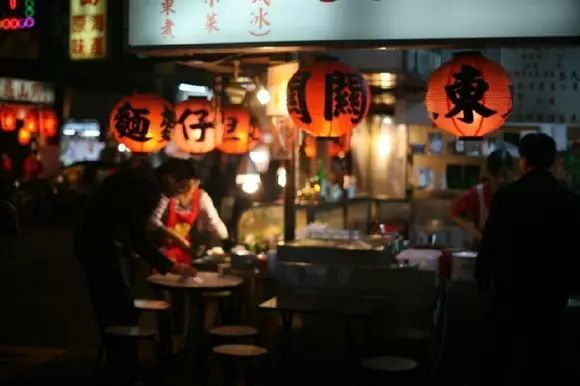 [台北最美飯店相關資訊]我們備好機票住宿，請10個陌生人台灣旅行，玩遍台北「七宗最」。 旅遊 第10張