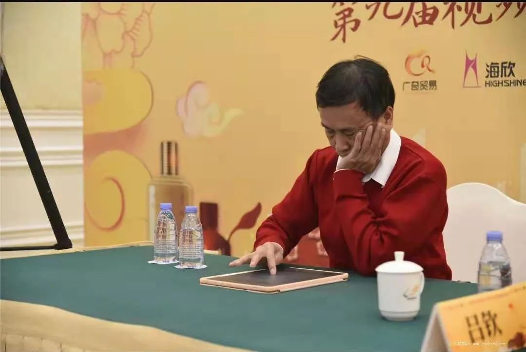 "特曲·广奇杯"象棋视频快棋赛落幕,王天一笑傲群雄,豪取十万大奖